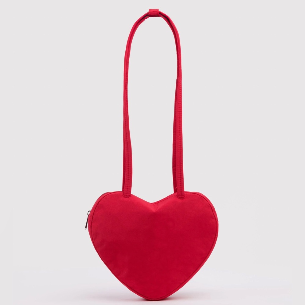 BAGGU Heart Nylon Bag ❤️